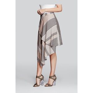 New GUESS Constant Connection Skirt SZ 0